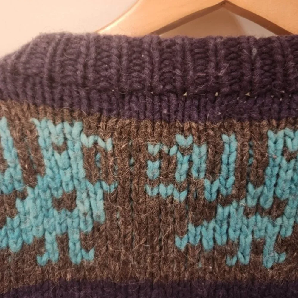 Backcountry 100%‎ Wool Sweater Colorful Pattern Handmade In Ecuador large/xl - Picture 6 of 7